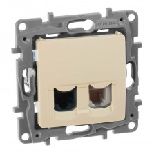 Розетка комбинированная RJ11+RJ45 Legrand Etika 5 кат UTP слоновая кость 672352